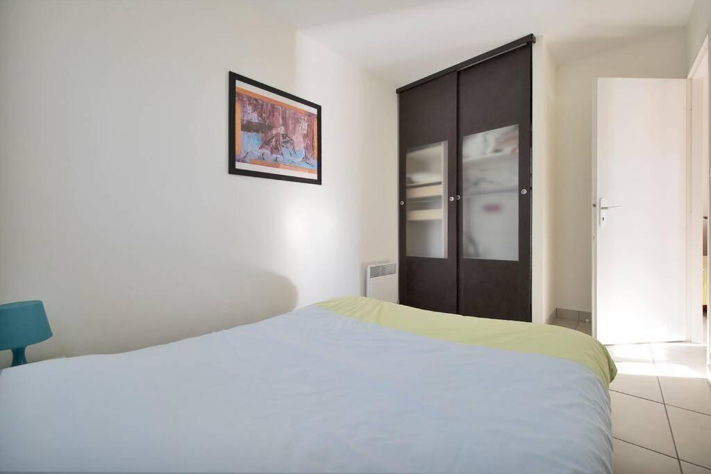 Maison Calme Avec Jardin Et Parking Privés * Marsillargues
