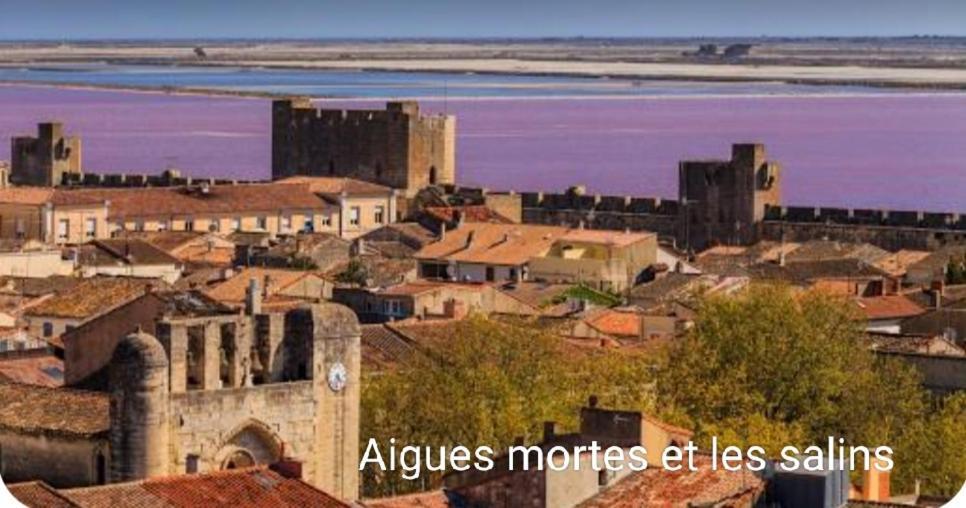 Hébergement de vacances Maison Calme Avec Jardin Et Parking Privés